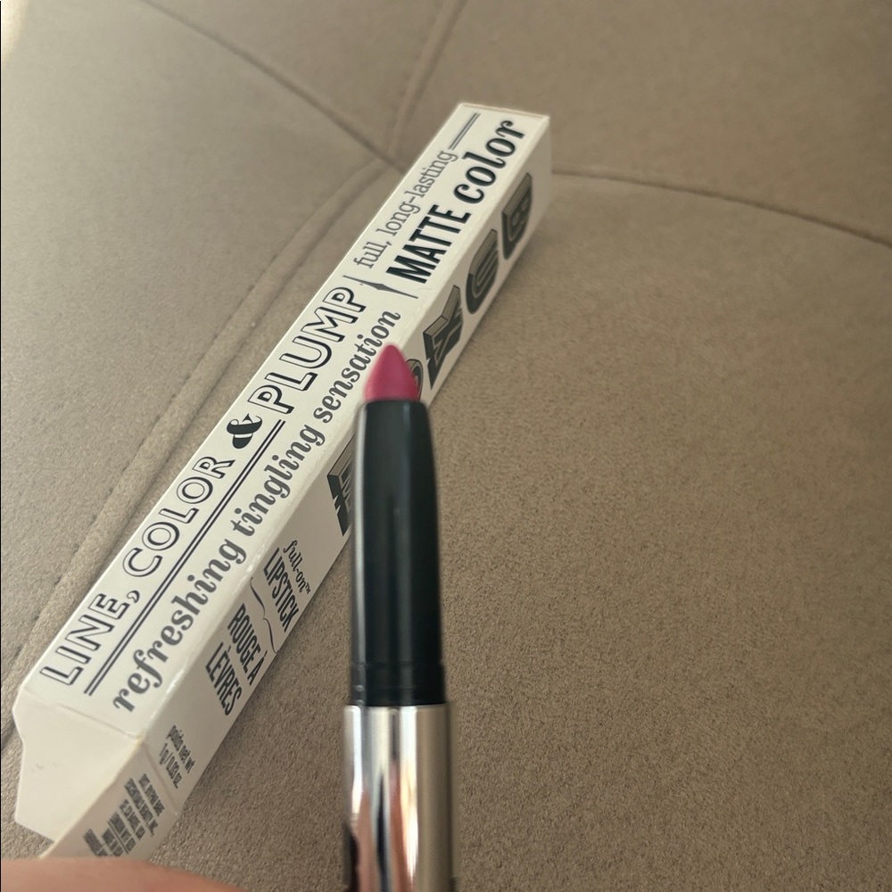 NEW 3 Buxom Full-On Lipstick Matte color - Montecarlo color - Picture 4 of 11